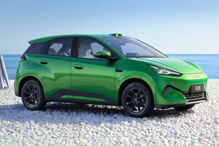Updates and price cuts: what’s new with the BYD Seagull