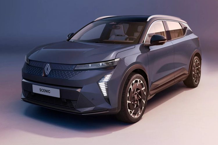 Scenic E-Tech Electric gets new batteries and faster charging