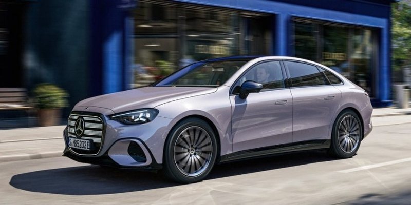 Mercedes announces cheaper all-electric C300 with 429 miles range and AWD