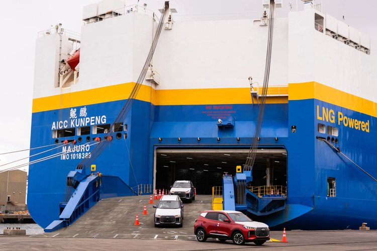 UK apparently considering special tariffs on Chinese EVs
