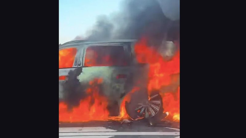 EV battery safety proven the hard way: An Epicland X9 battery remains intact after severe collision fire