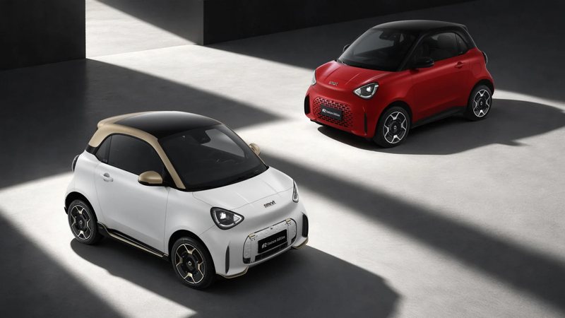 Smart #2 makes global debut at Paris Motor Show, starts at 19,990 EUR