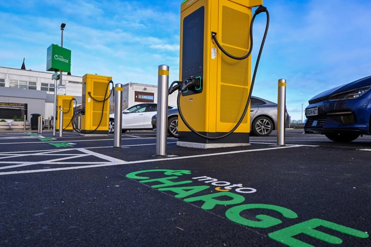 Moto expands UK fast-charging at Exeter Hub