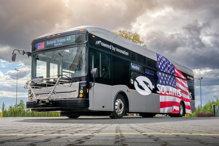 Solaris unveils Urbino 40 electric for North America