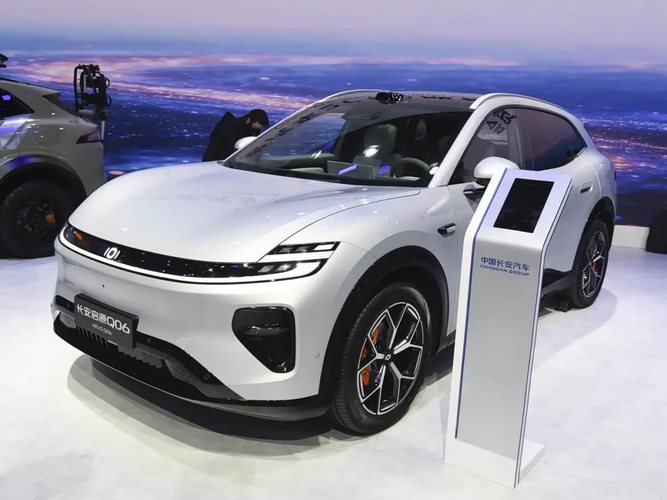 Changan Nevo Q06: 800V platform with 6C charging, pre-sales price starting at 22,000 USD in China