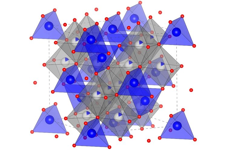 TU Graz researchers boost lithium titanate conductivity through ‘hole punching’ crystal lattice