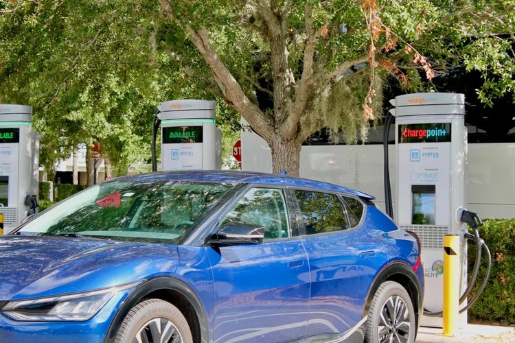 ChargePoint expands charging network in eastern US