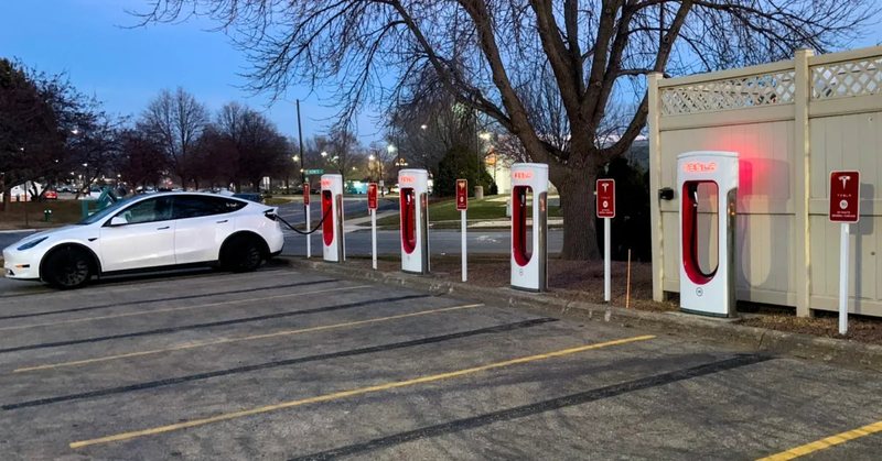 Tesla plans massive new V4 Supercharger in San Francisco