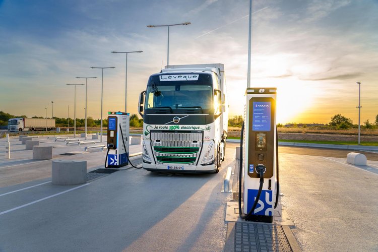 Voltix opens France’s most powerful truck charging station