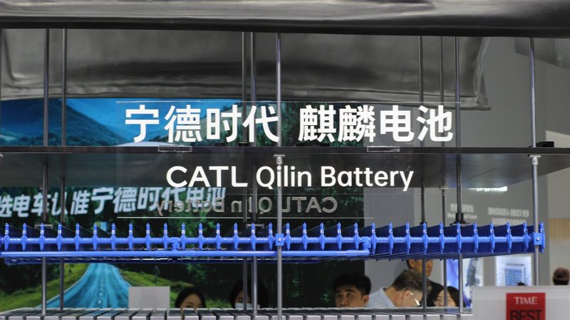 CATL chairman donates $62.5 million in shares to Shanghai Jiao Tong research institute