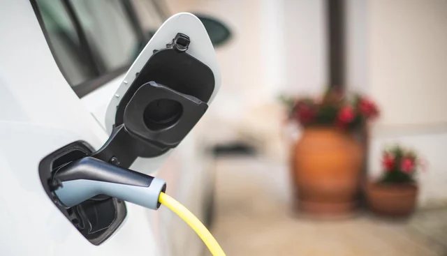 Tests find slower EV charging can waste far more power without helping the battery