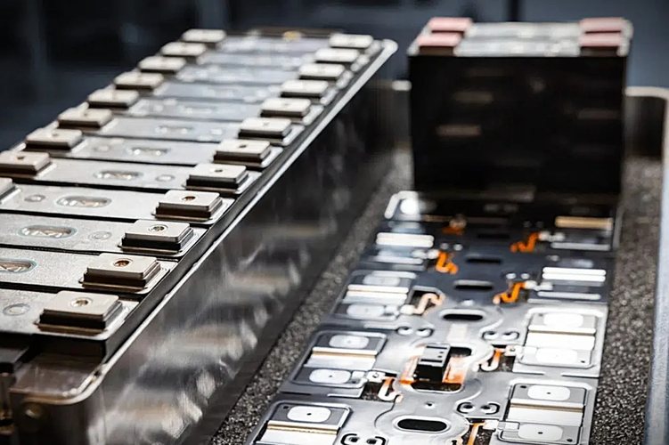 Mercedes-backed ProLogium starts 381 Wh/kg solid-state production as carmakers watch from sidelines
