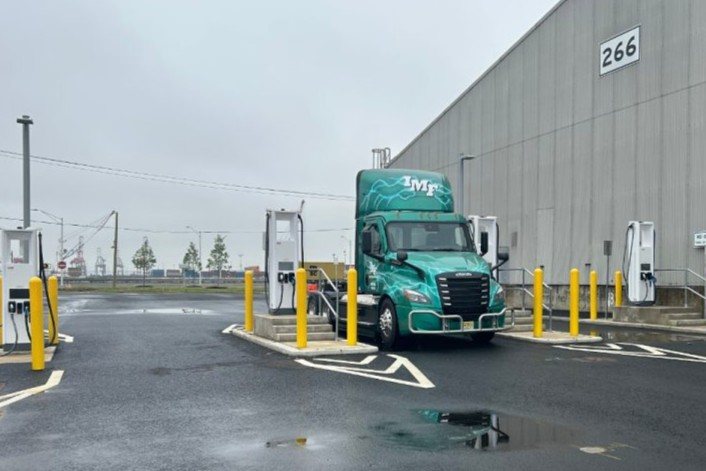 New York Port Authority launches $45m electric truck programme