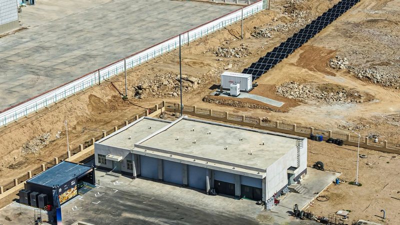 Nio opens its first fully solar-powered battery swap station ...