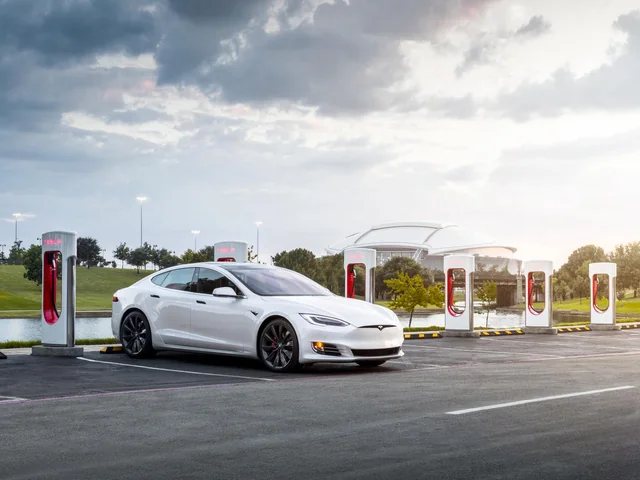 Tesla Owners Can Now Claim Idle Fee Refunds From Supercharger Class Action Settlement