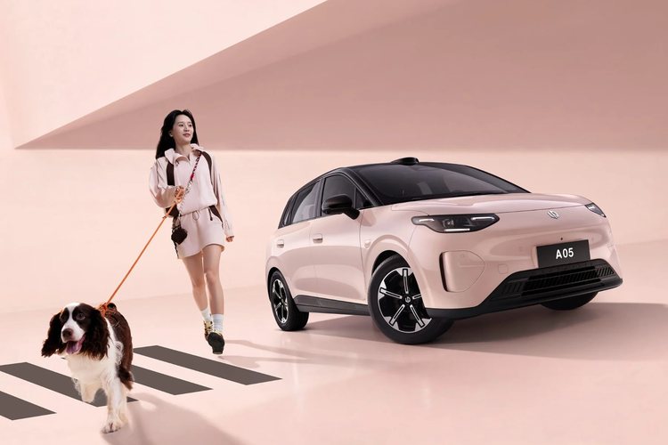 Leapmotor A05 to challenge Geely E2