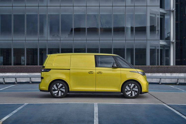 UK: Volkswagen gives ID. Buzz Cargo a 58 kWh battery and V2L