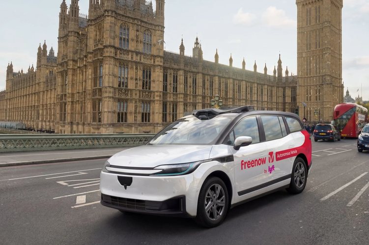 Freenow and Apollo Go launch London robotaxi trial