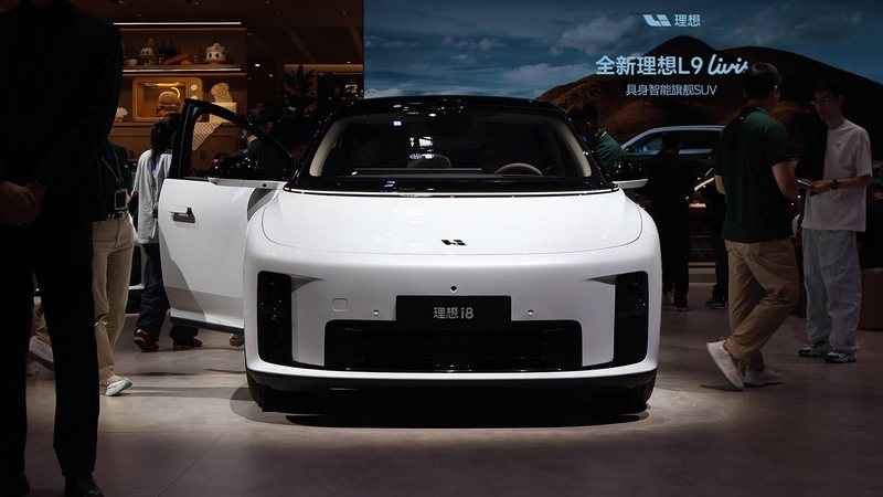 Li Auto launches cheaper entry version of i8 in bid to revive electric SUV sales