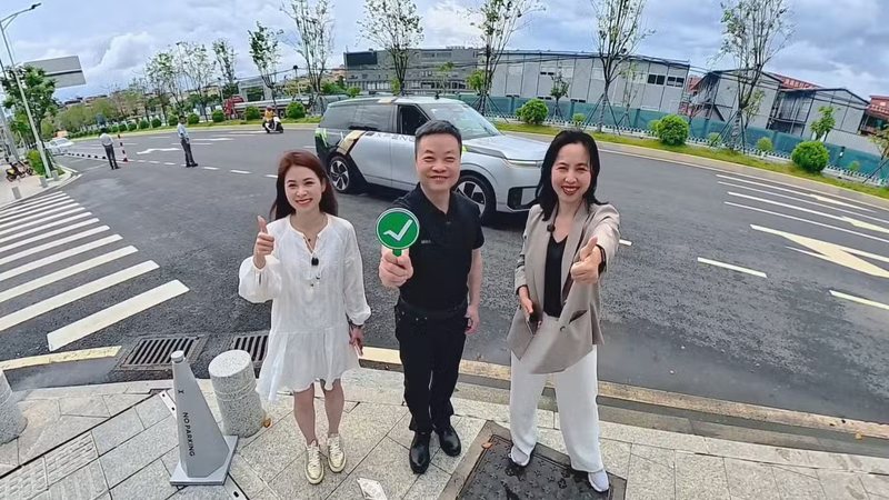 Xpeng CEO takes company's first robotaxi ride as internal testing begins