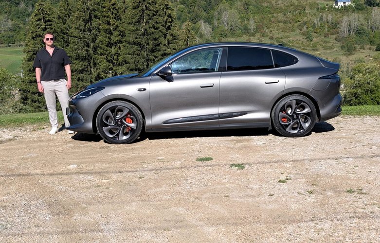 MG IM6 first drive: 553 kW and air suspension for €62,990