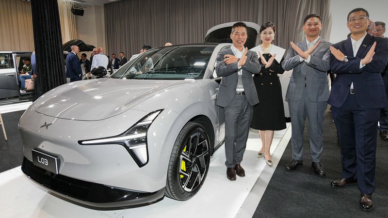 Xpeng restarts Australia push after dealer fallout, opens X9 pre-orders
