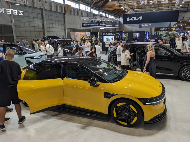 Australian electric vehicle sales by month in 2026 – by model and by brand