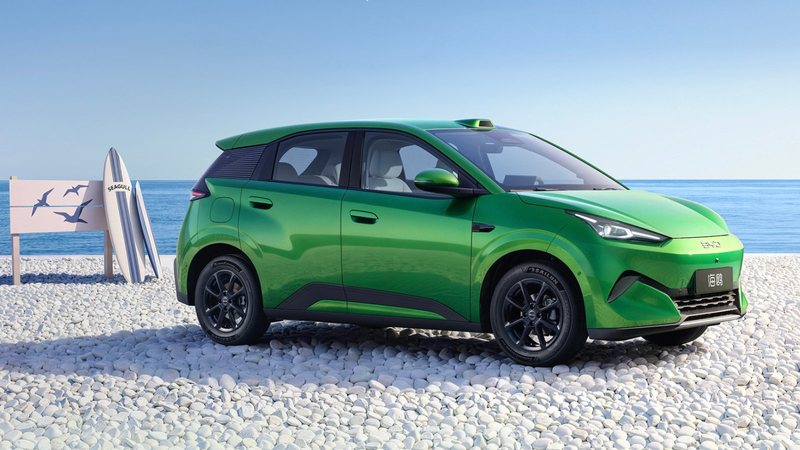 BYD launches larger second-gen Seagull from $9,810, adds flash charging