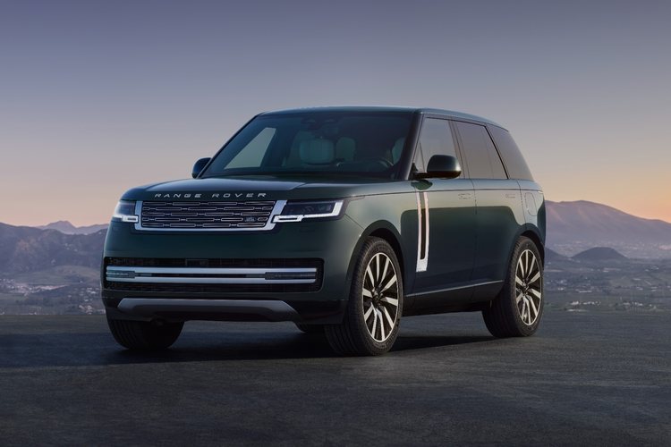 Range Rover Electric makes long-awaited market debut