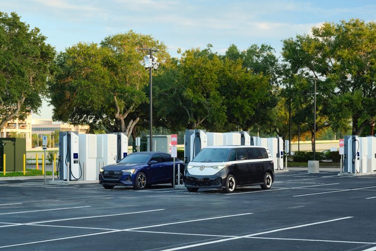 Electrify America opens its largest EV charging station to date