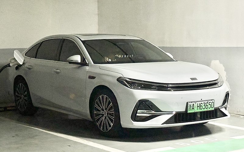 Geely: иллюстрация к новости